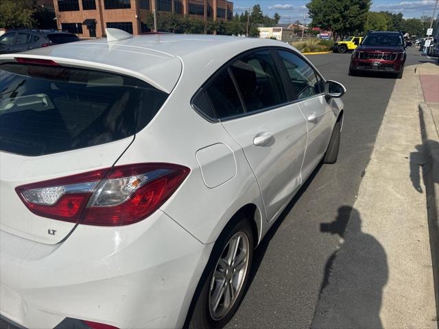 2017 Chevrolet Cruze LT Auto