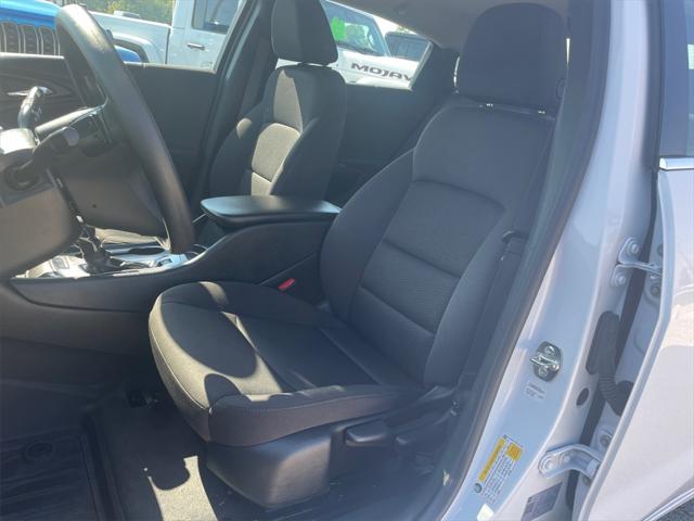 2024 Chevrolet Malibu FWD LS 2024 Chevrolet Malibu FWD LS