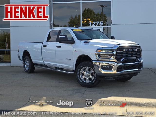 2025 RAM 2500 Big Horn Crew Cab 4x4 8 Box