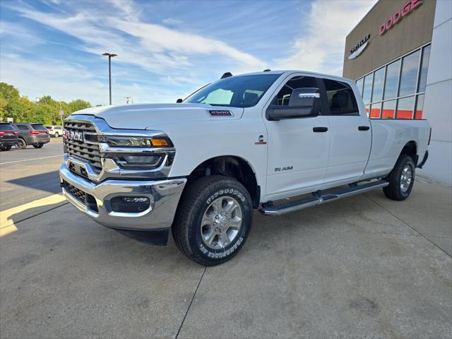 2025 RAM 2500 Big Horn Crew Cab 4x4 8 Box