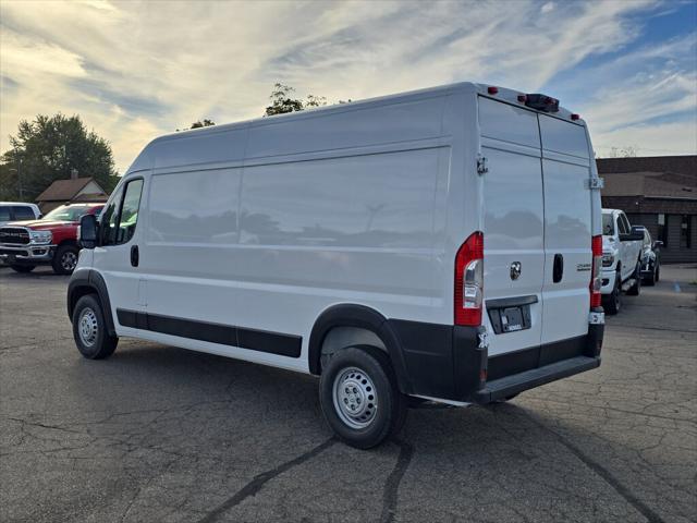 2025 RAM ProMaster 2500 Cargo Van Tradesman High Roof 159 WB w/Pass Seat