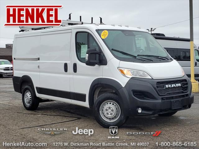 2025 RAM ProMaster 2500 Cargo Van Tradesman Low Roof 136 WB w/Pass Seat 2025 RAM ProMaster 2500 Cargo Van Tradesman Low Roof 136 WB w/Pass Seat
