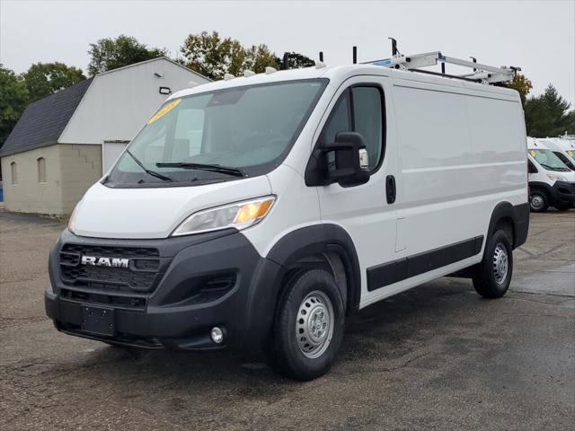 2025 RAM ProMaster 2500 Cargo Van Tradesman Low Roof 136 WB w/Pass Seat 2025 RAM ProMaster 2500 Cargo Van Tradesman Low Roof 136 WB w/Pass Seat