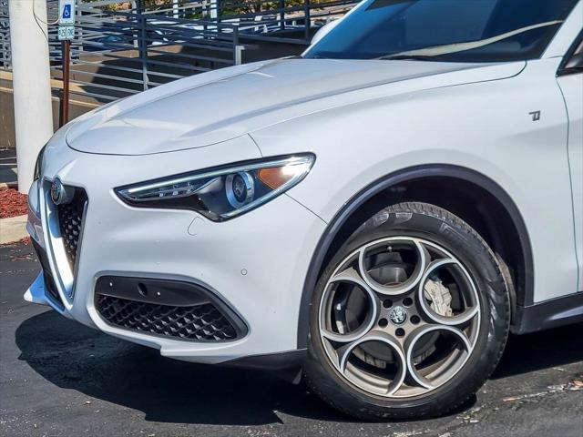 2022 Alfa Romeo Stelvio Ti AWD