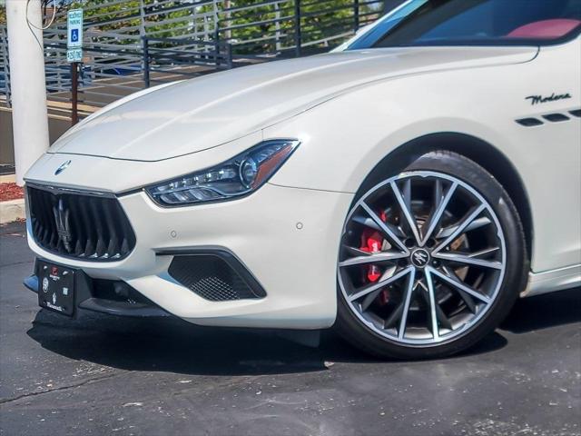 2022 Maserati Ghibli Modena Q4