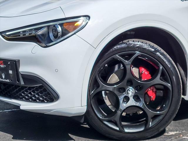2022 Alfa Romeo Stelvio Veloce Ti AWD