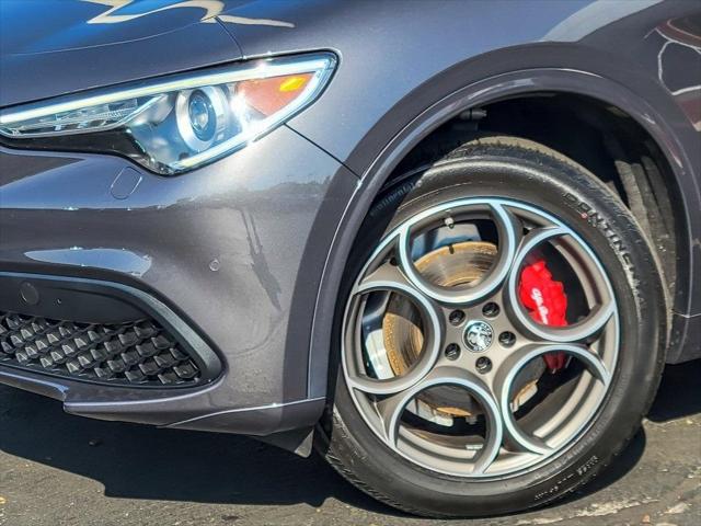 2023 Alfa Romeo Stelvio Ti AWD