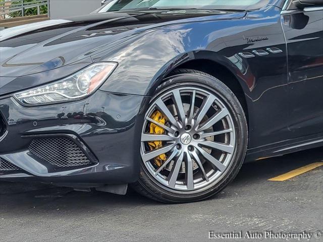 2022 Maserati Ghibli Modena Q4
