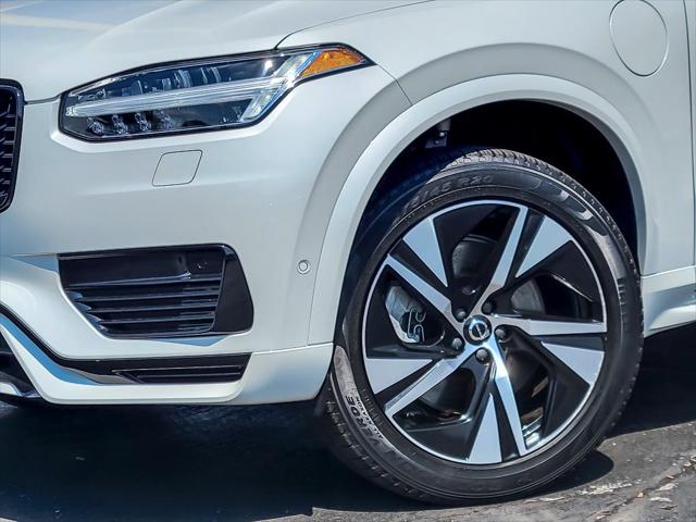 2022 Volvo XC90 Recharge Plug-In Hybrid T8 R-Design Extended Range 7P