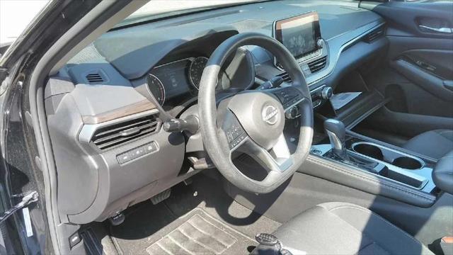 2023 Nissan Altima SV FWD