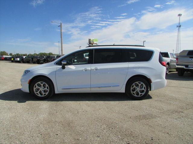 2023 Chrysler Pacifica Limited AWD 2023 Chrysler Pacifica Limited AWD