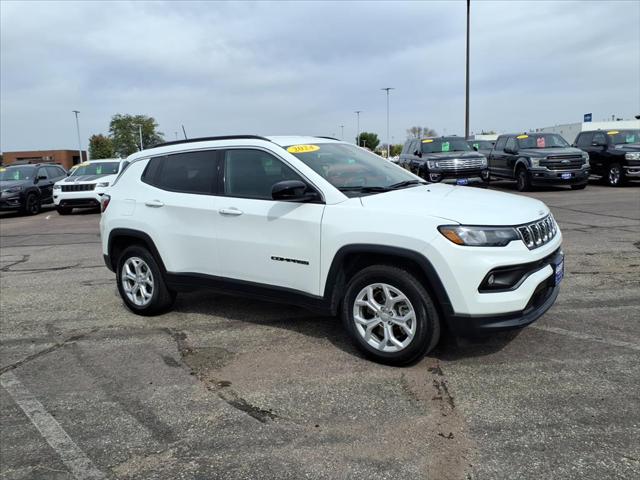 2024 Jeep Compass Latitude 4x4 2024 Jeep Compass Latitude 4x4
