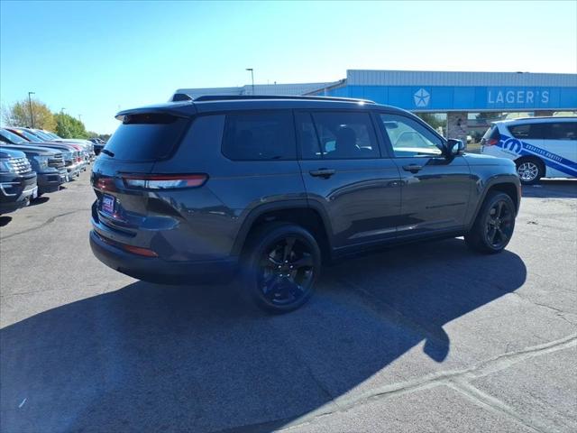 2023 Jeep Grand Cherokee L Altitude 4x4 2023 Jeep Grand Cherokee L Altitude 4x4