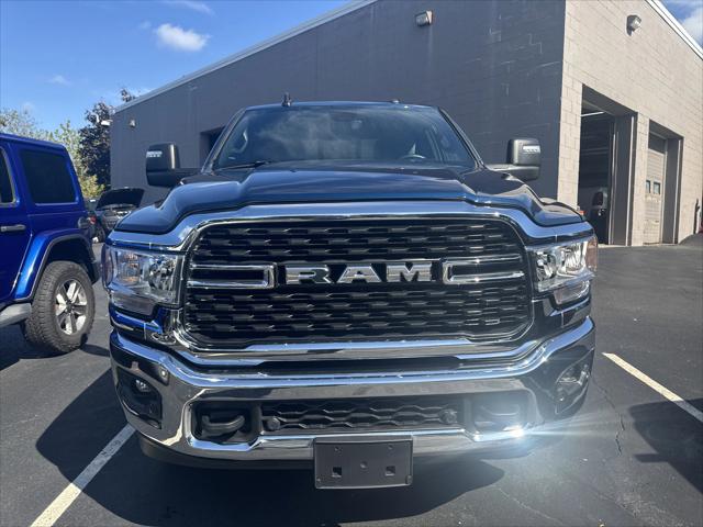 2024 RAM 2500 Big Horn Crew Cab 4x4 64 Box