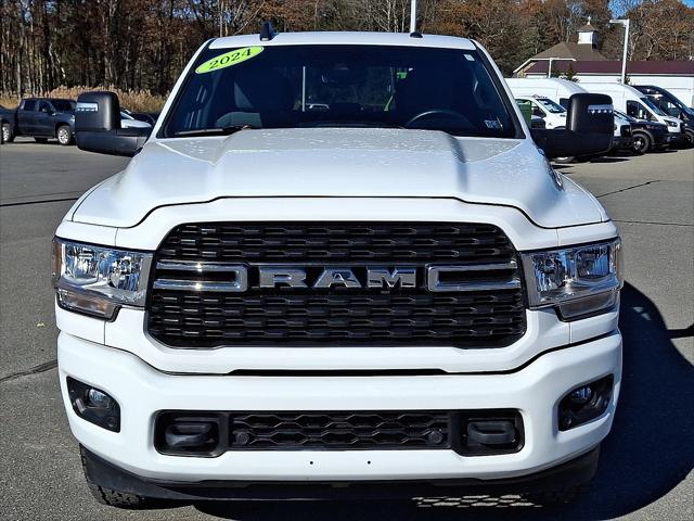 2024 RAM 2500 Big Horn Crew Cab 4x4 64 Box 2024 RAM 2500 Big Horn Crew Cab 4x4 64 Box