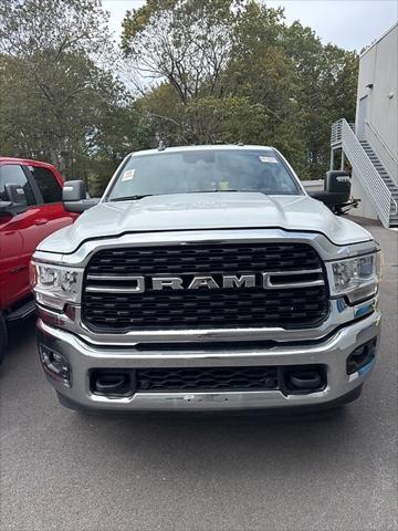 2024 RAM 2500 Big Horn Crew Cab 4x4 64 Box
