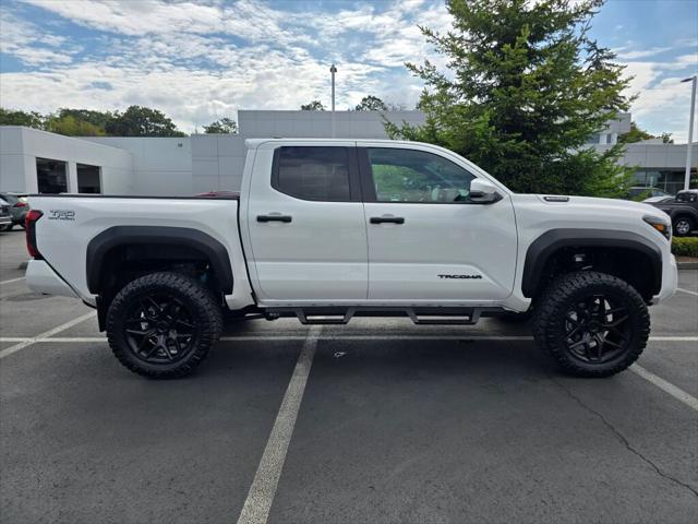 2024 Toyota Tacoma Hybrid TRD Sport