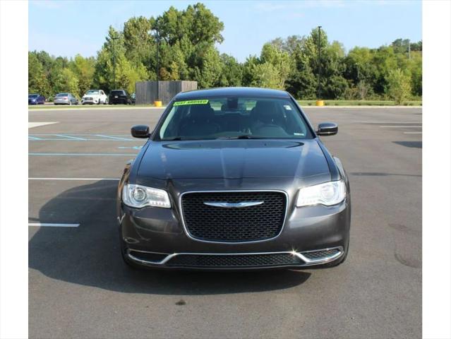 2017 Chrysler 300 Limited