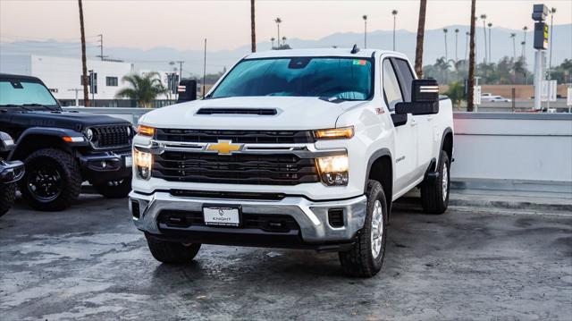 2024 Chevrolet Silverado 2500HD 4WD Crew Cab Standard Bed LT