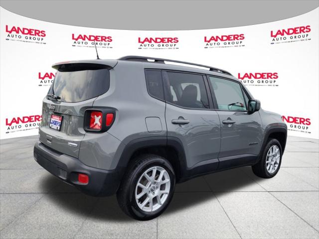 2020 Jeep Renegade Latitude 4X4 2020 Jeep Renegade Latitude 4X4