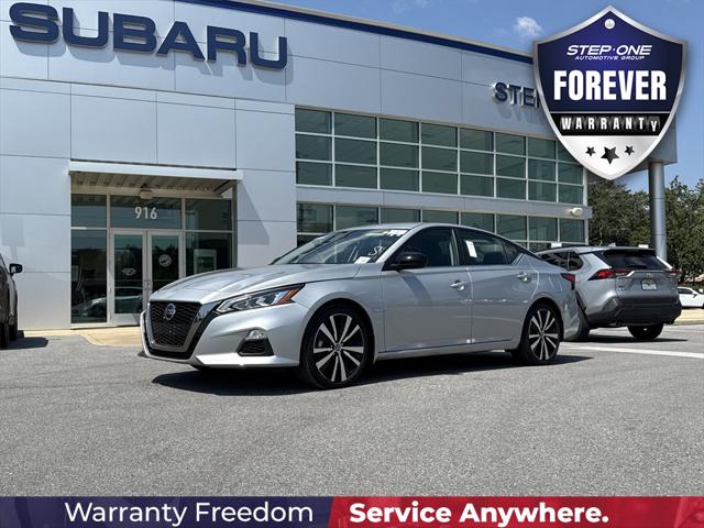 2022 Nissan Altima SR FWD