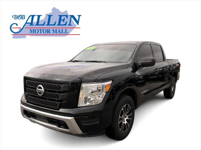 2022 Nissan TITAN Crew Cab SV 4x4 2022 Nissan TITAN Crew Cab SV 4x4