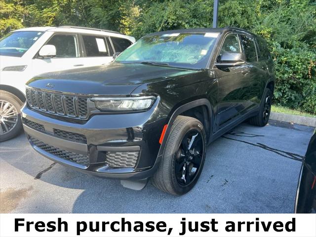 2022 Jeep Grand Cherokee L Altitude 4x2