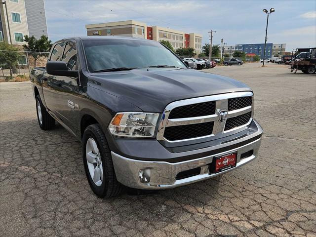 2024 RAM 1500 Classic Tradesman Crew Cab 4x4 57 Box 2024 RAM 1500 Classic Tradesman Crew Cab 4x4 57 Box