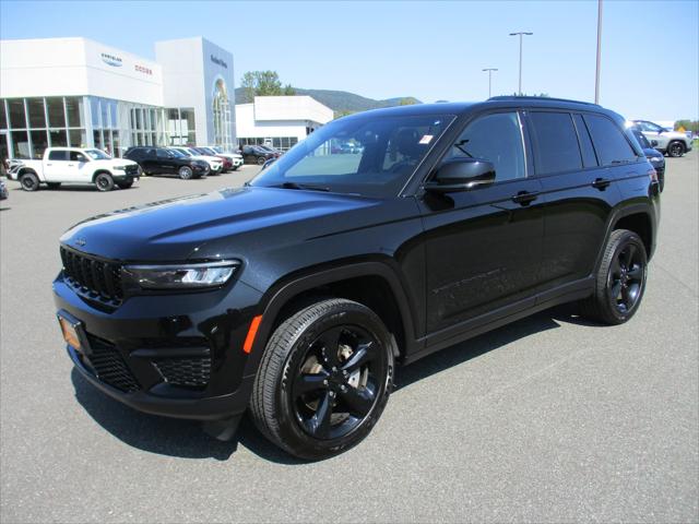 2023 Jeep Grand Cherokee Altitude 4x4
