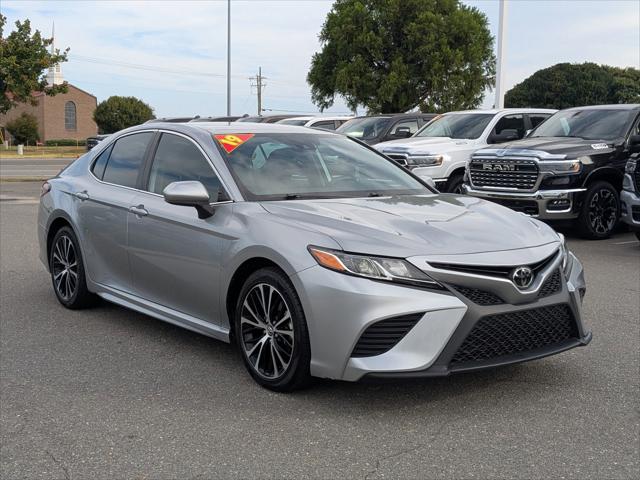 2019 Toyota Camry SE