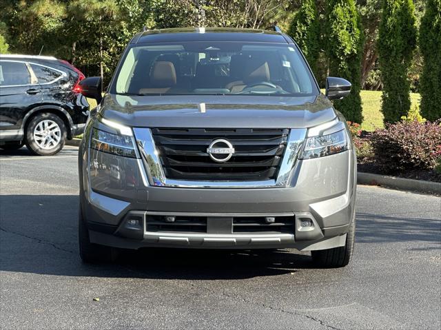 2024 Nissan Pathfinder Platinum FWD