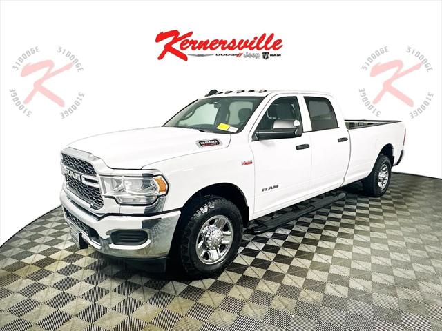 2022 RAM 2500 Tradesman Crew Cab 4x2 8 Box 2022 RAM 2500 Tradesman Crew Cab 4x2 8 Box
