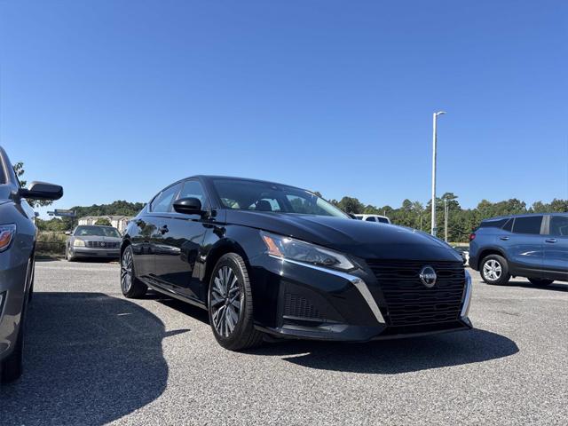 2023 Nissan Altima SV FWD