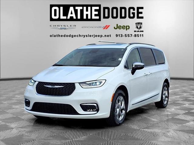 2023 Chrysler Pacifica Limited AWD