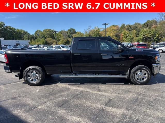 2022 RAM 3500 Tradesman Crew Cab 4x4 8 Box 2022 RAM 3500 Tradesman Crew Cab 4x4 8 Box