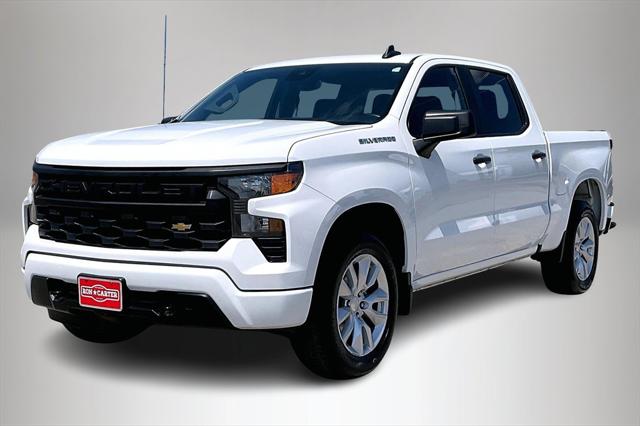 2022 Chevrolet Silverado 1500 2WD Crew Cab Short Bed Custom