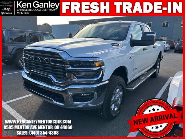 2025 RAM 2500 Big Horn Crew Cab 4x4 64 Box
