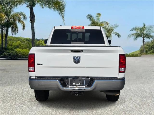 2017 Ram 1500 SLT Quad Cab 4x2 6'4" Box