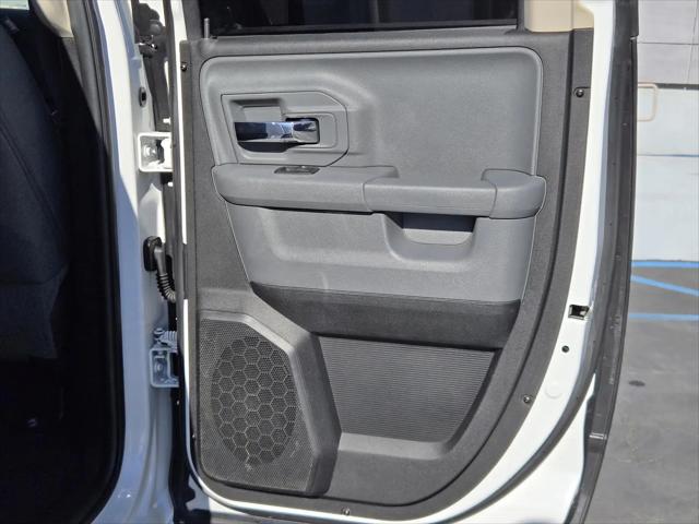 2017 Ram 1500 SLT Quad Cab 4x2 6'4" Box