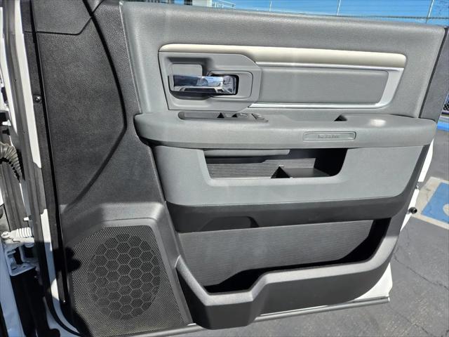 2017 Ram 1500 SLT Quad Cab 4x2 6'4" Box