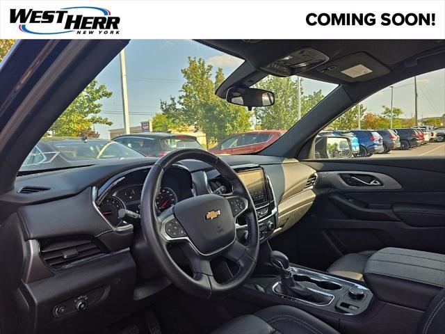 2023 Chevrolet Traverse AWD LT Leather