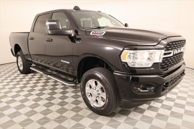 2024 RAM 2500 Big Horn Crew Cab 4x4 64 Box