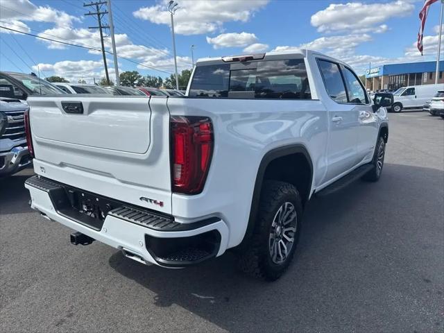 2023 GMC Sierra 1500 4WD Crew Cab Short Box AT4