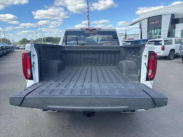 2023 GMC Sierra 1500 4WD Crew Cab Short Box AT4