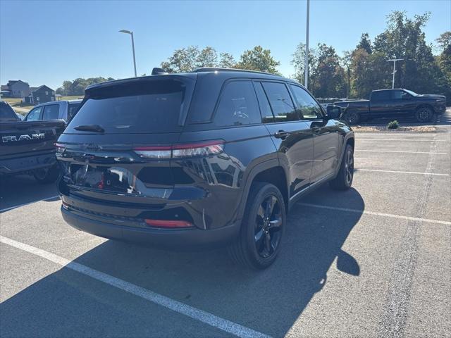 2023 Jeep Grand Cherokee Altitude 4x4