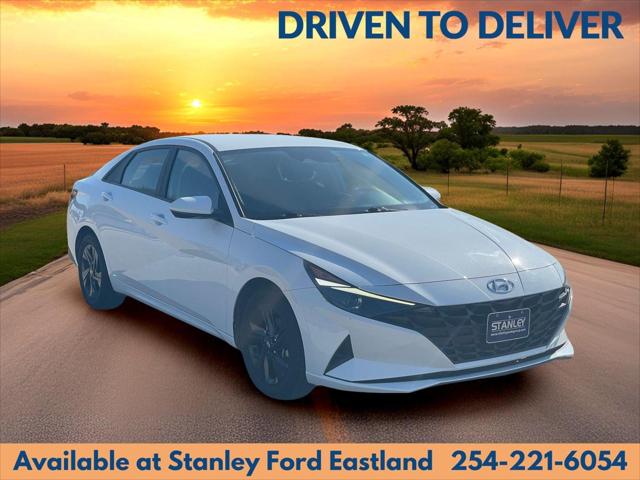 2022 Hyundai Elantra SEL 2022 Hyundai Elantra SEL