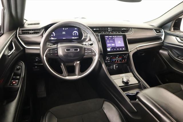 2024 Jeep Grand Cherokee L Altitude 4x4 2024 Jeep Grand Cherokee L Altitude 4x4