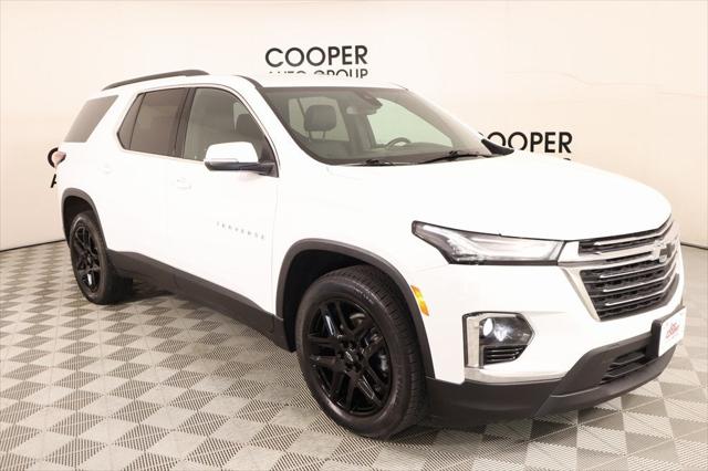 2023 Chevrolet Traverse AWD LT Leather