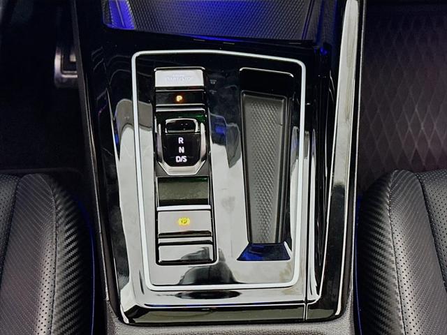 2024 Volkswagen Golf R 2.0T