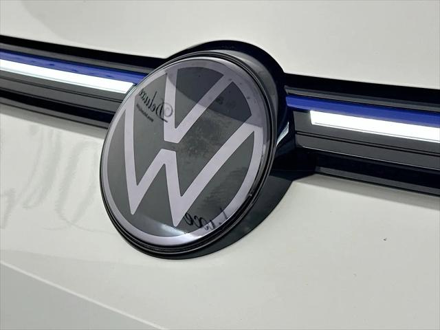 2024 Volkswagen Golf R 2.0T